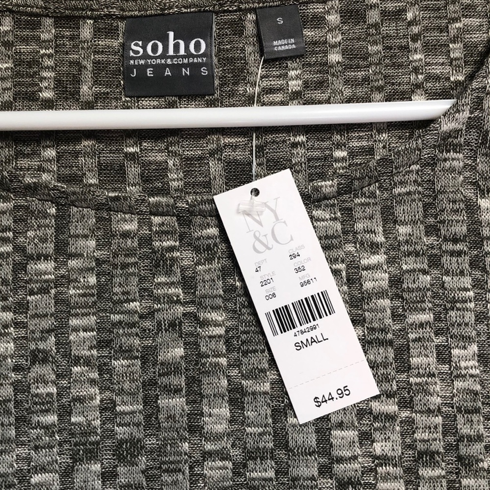 Blouse NY&co - Picture 3 of 4